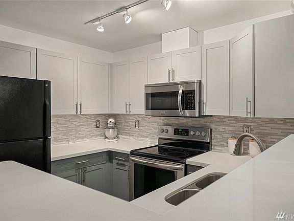 4th image of 500 Elliott Ave W APT 314