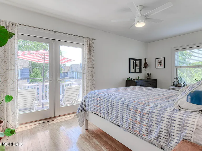 1503 Emory St — Photo 27