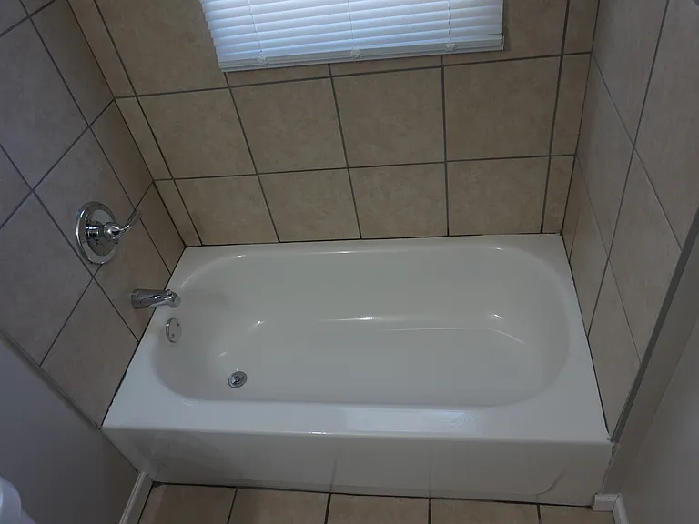 3555 Spruce St — Photo 12