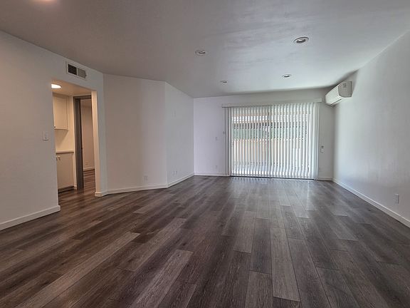 3rd image of 2201 Monroe St APT 301