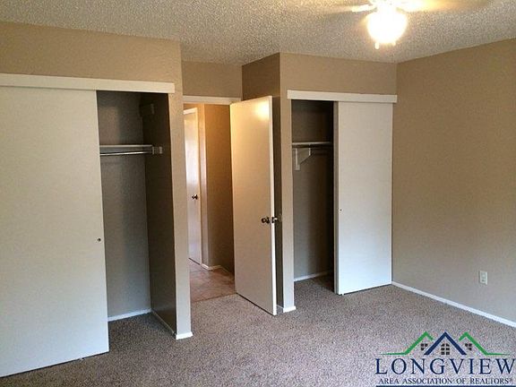 4th image of 401 1/2 Tammy Lynn Dr