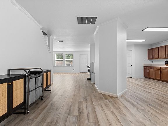 5th image of 8005 York Beach Pl