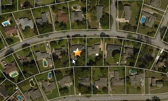 1st image of 2444 Leonidas Dr