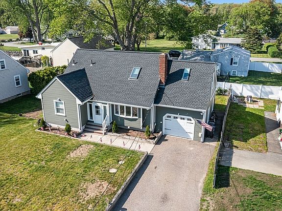 3rd image of 91 Sycamore St