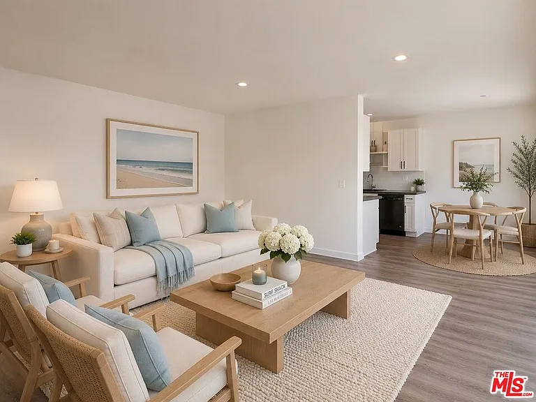 6467 Sycamore Meadows Dr — Photo 2
