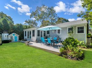 16 Oak Rd, Sag Harbor, NY 11963