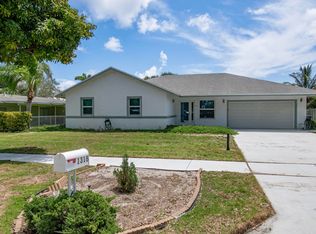 1318 NW 2nd Cir, Boca Raton, FL 33432