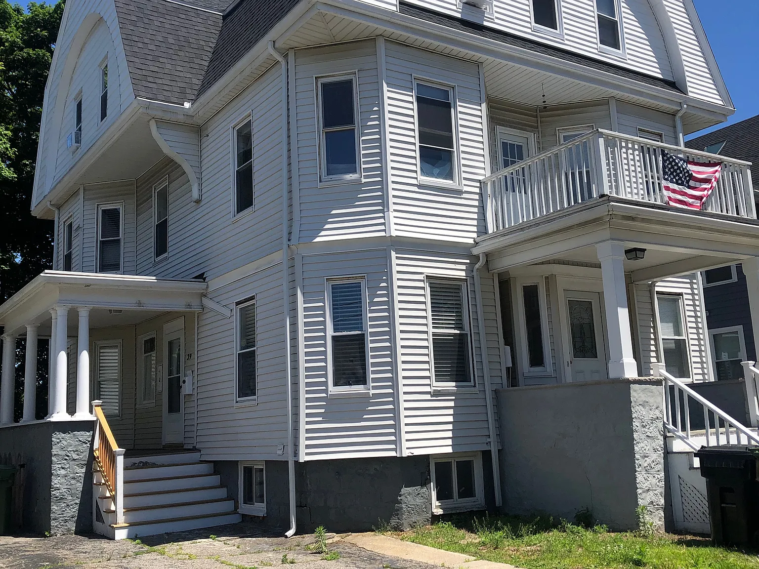 39 Union St — Photo 2
