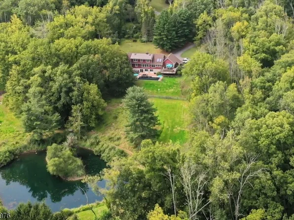 902 Ravine Road, Lebanon Twp., NJ 07830