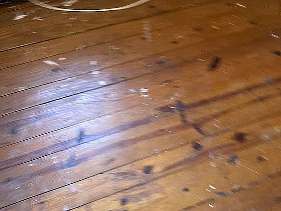 Wide plank hardwood;2nd flr