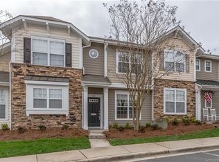 318 Sugar Ridge Ct, Fort Mill, SC 29708