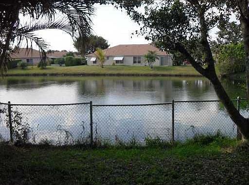 3rd image of 10061 Boynton Place Cir