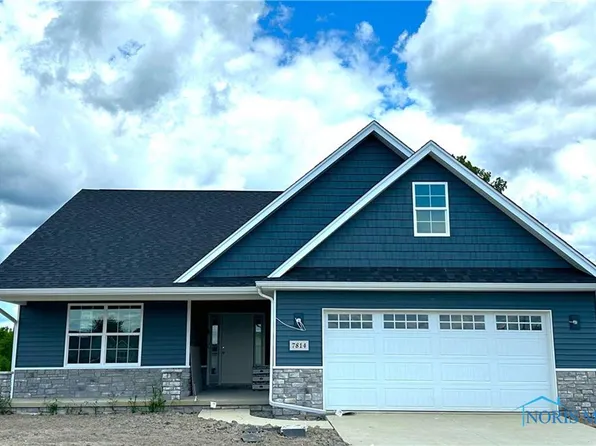 7814 Silverado Dr, Monclova, OH 43542