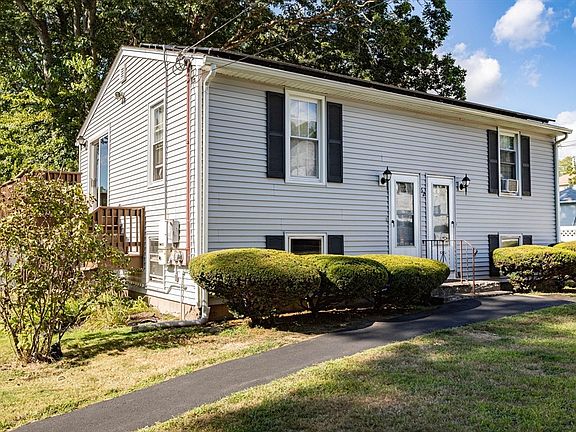 2nd image of 62 Jessie Ave