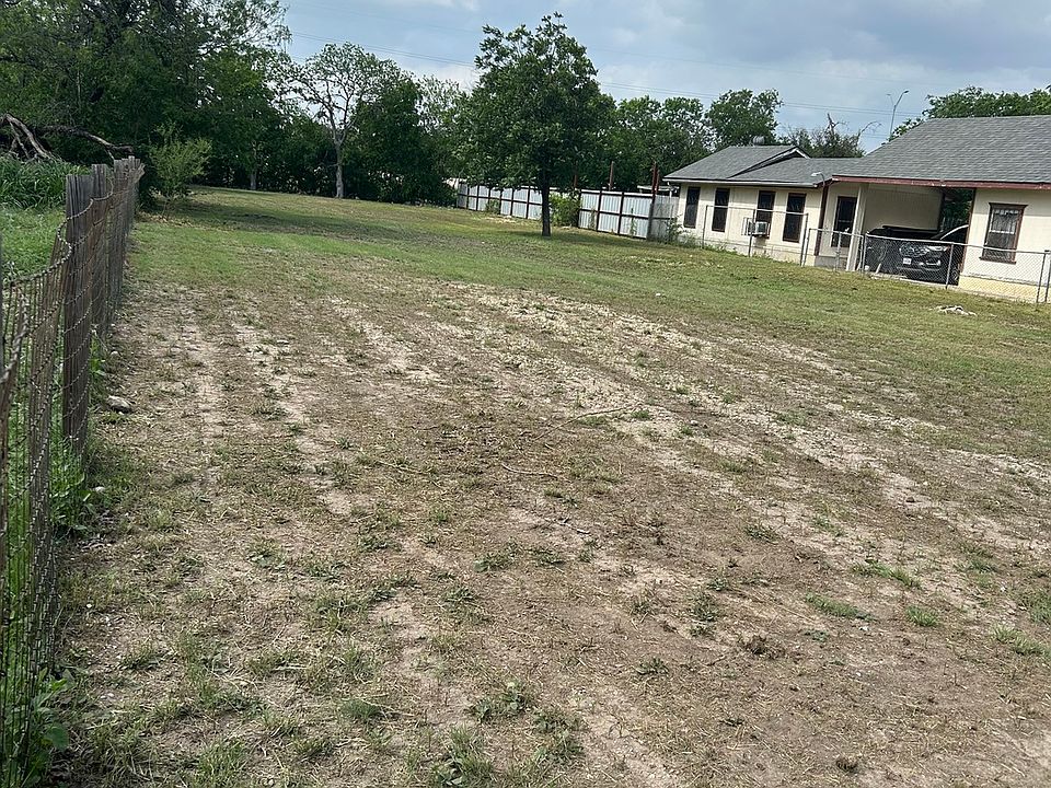 2nd image of 339 Menefee LOT 69