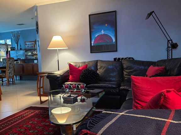 4th image of 1580 Waldorf Cir NE