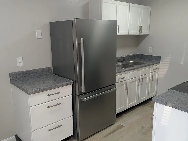1254 Hanson Ave #3 — Photo 1