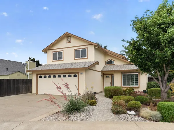 1439 Willow Springs Dr, Woodland, CA 95776