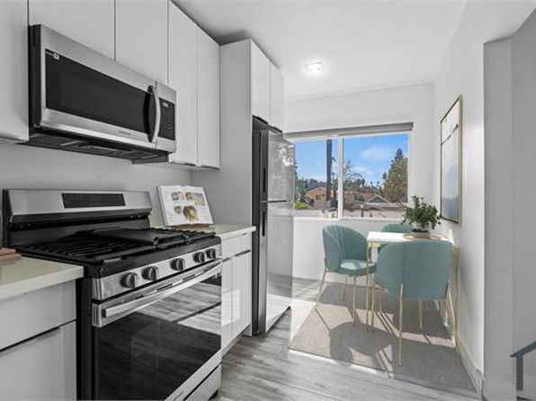 1486 Silver Lake Blvd