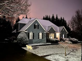 2945 Dartmouth Pl, Cumming, GA 30041
