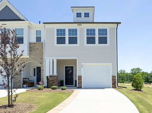 247 Blandford St, Franklinton, NC 27525
