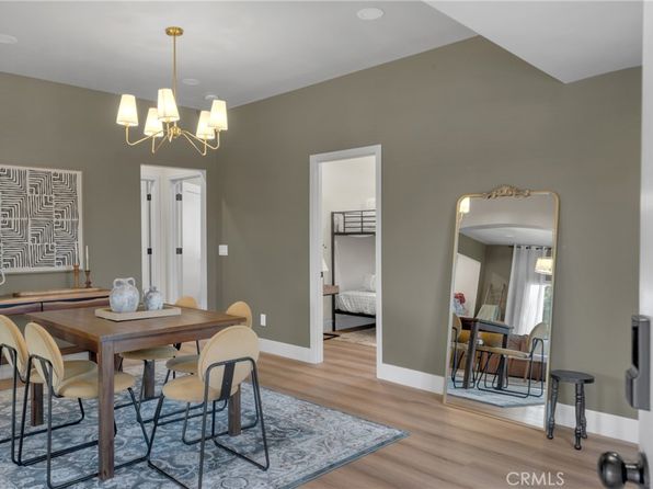 santa-ana-california-25259995 picture