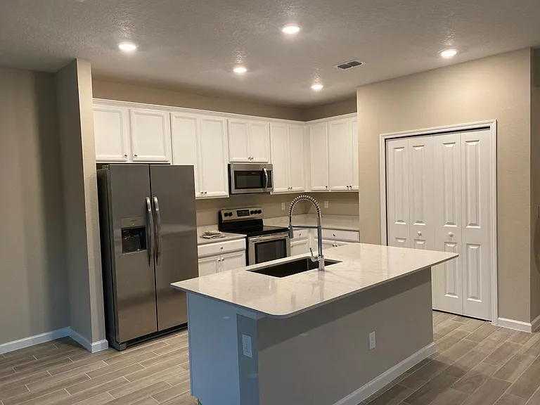 472 Boracay Cir — Photo 10