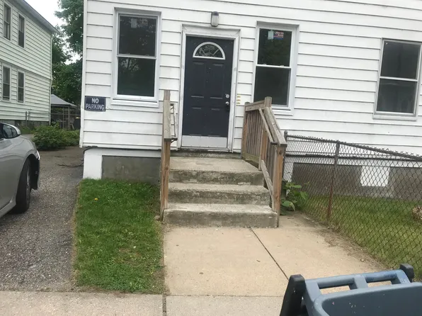 11 5th St #3, Ansonia, CT 06401