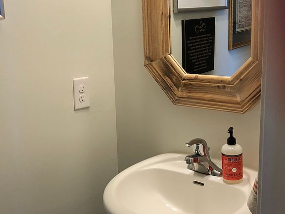 1/2 bath off kitchen