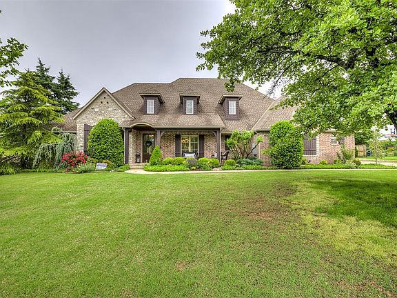 2nd image of 10300 Timber Valley Dr