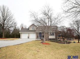 5940 Stable Ln, Lincoln, NE 68523