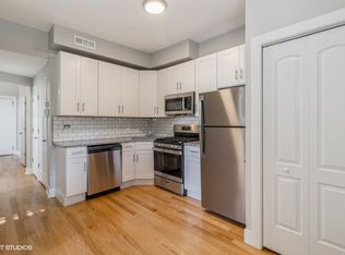 1739 N Damen Ave #2E, Chicago, IL 60647