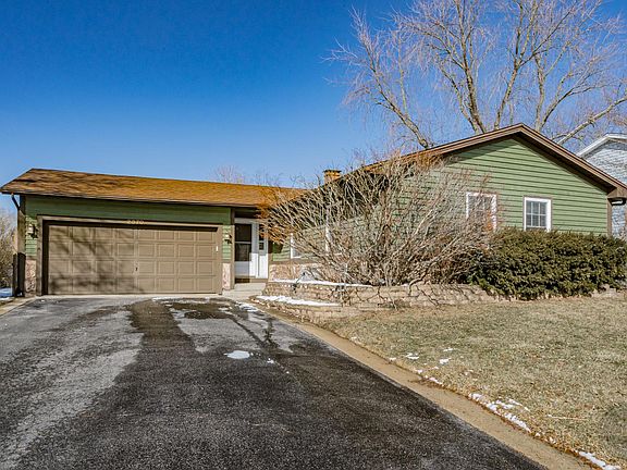 2nd image of 2370 N Crescent Ln