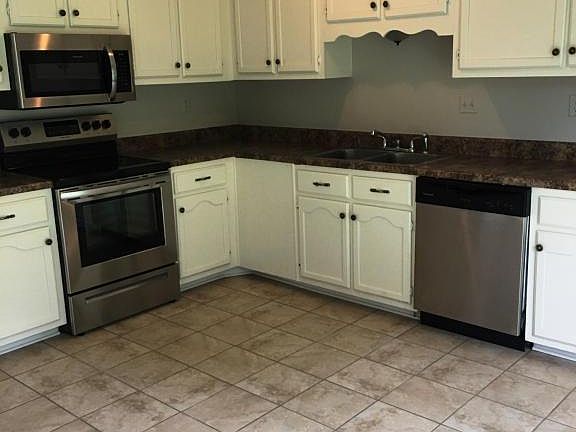 2nd image of 4219 Highgate Dr