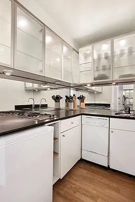 Sold by Citi Habitats | media 3