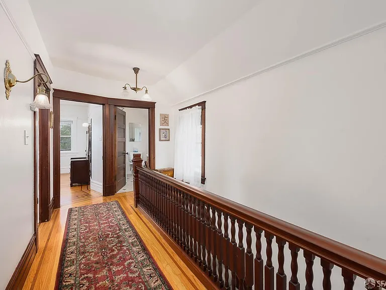 857 Laurel St — Photo 25