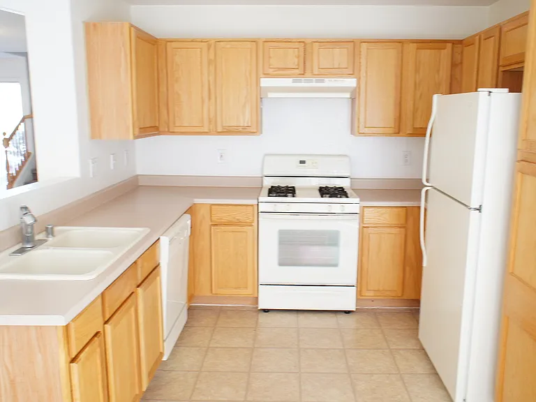9679 Brooks Lake Ave — Photo 4