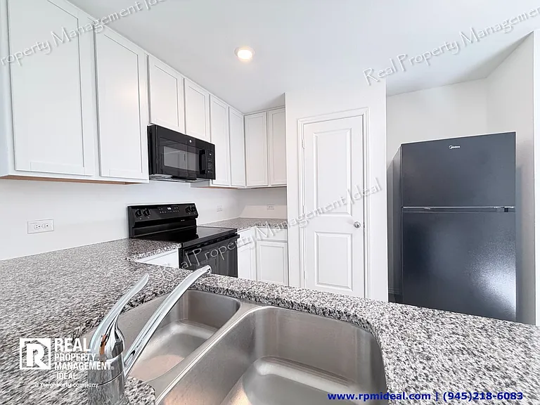 1717 Round House Ln — Photo 10