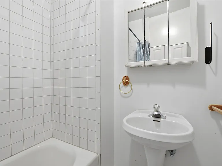 1719 W Julian St #1 — Photo 11
