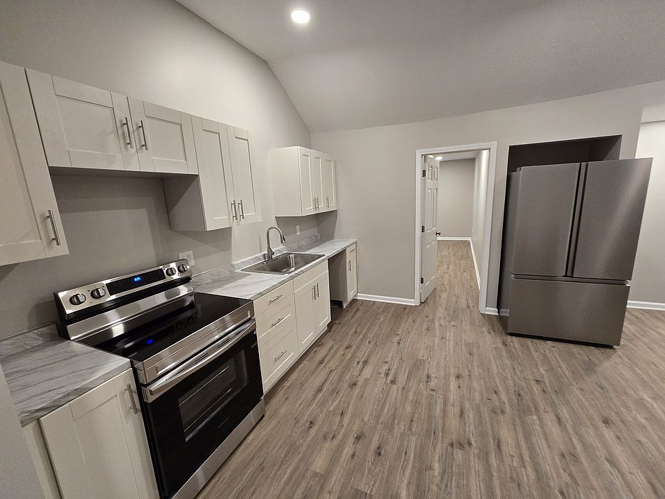 Kitchen - Microwave and Dishwasher will be installed this week.