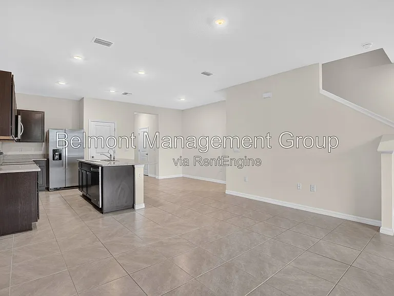 33028 Tulip Petal Ln — Photo 4