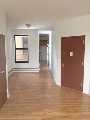 Rented by Bloom Real Estate Group | media 21