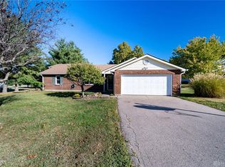 1808 Greenbriar Rd, Lebanon, OH 45036