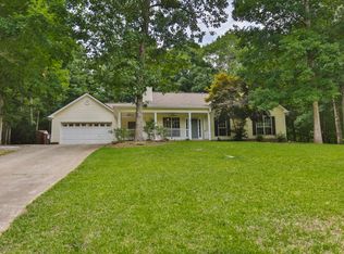 541 Oxford Rdg, Winder, GA 30680