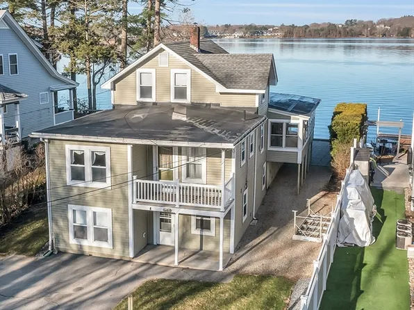 4 Cross Ct, Webster, MA 01570