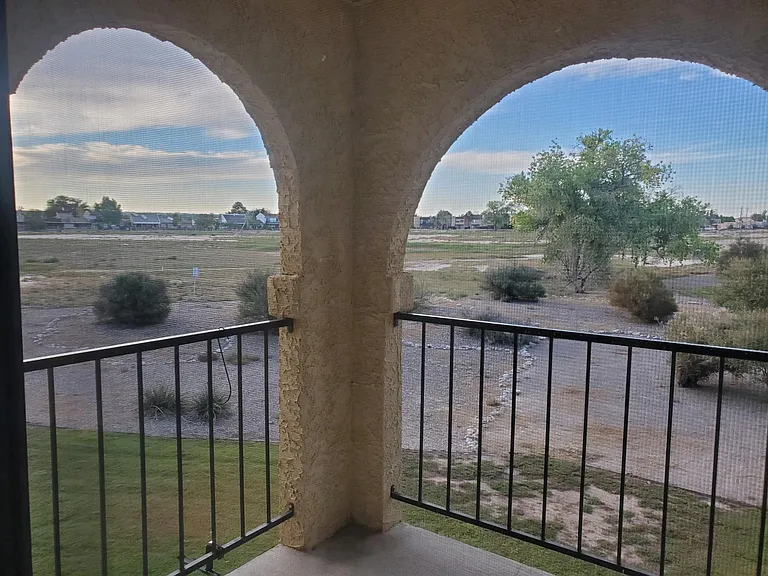 835 Country Club Dr SE #2A — Photo 2
