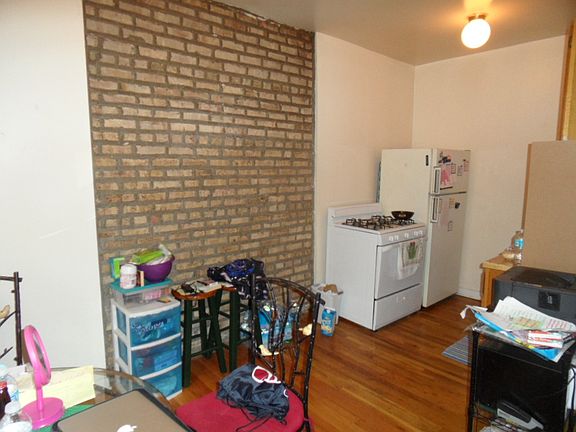 3rd image of 6150 N Winthrop Ave APT 226
