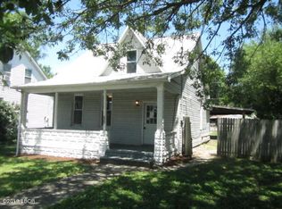 206 E Hanover St, New Baden, IL