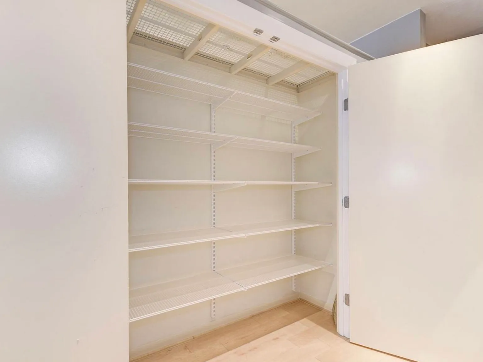 1 bed, 760 sqft, $2,500 — Photo 4