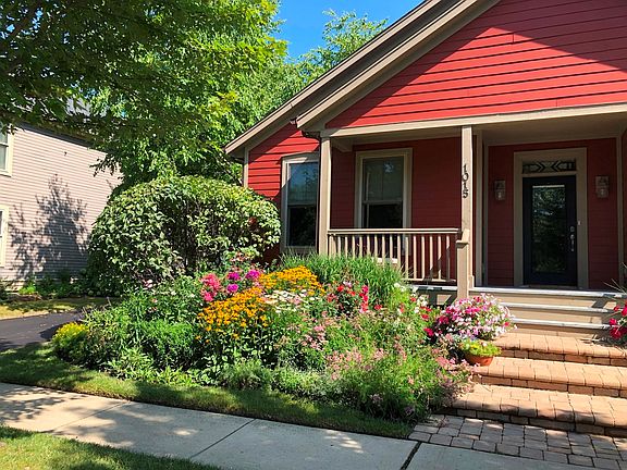 Beautiful Summertime Landscaping